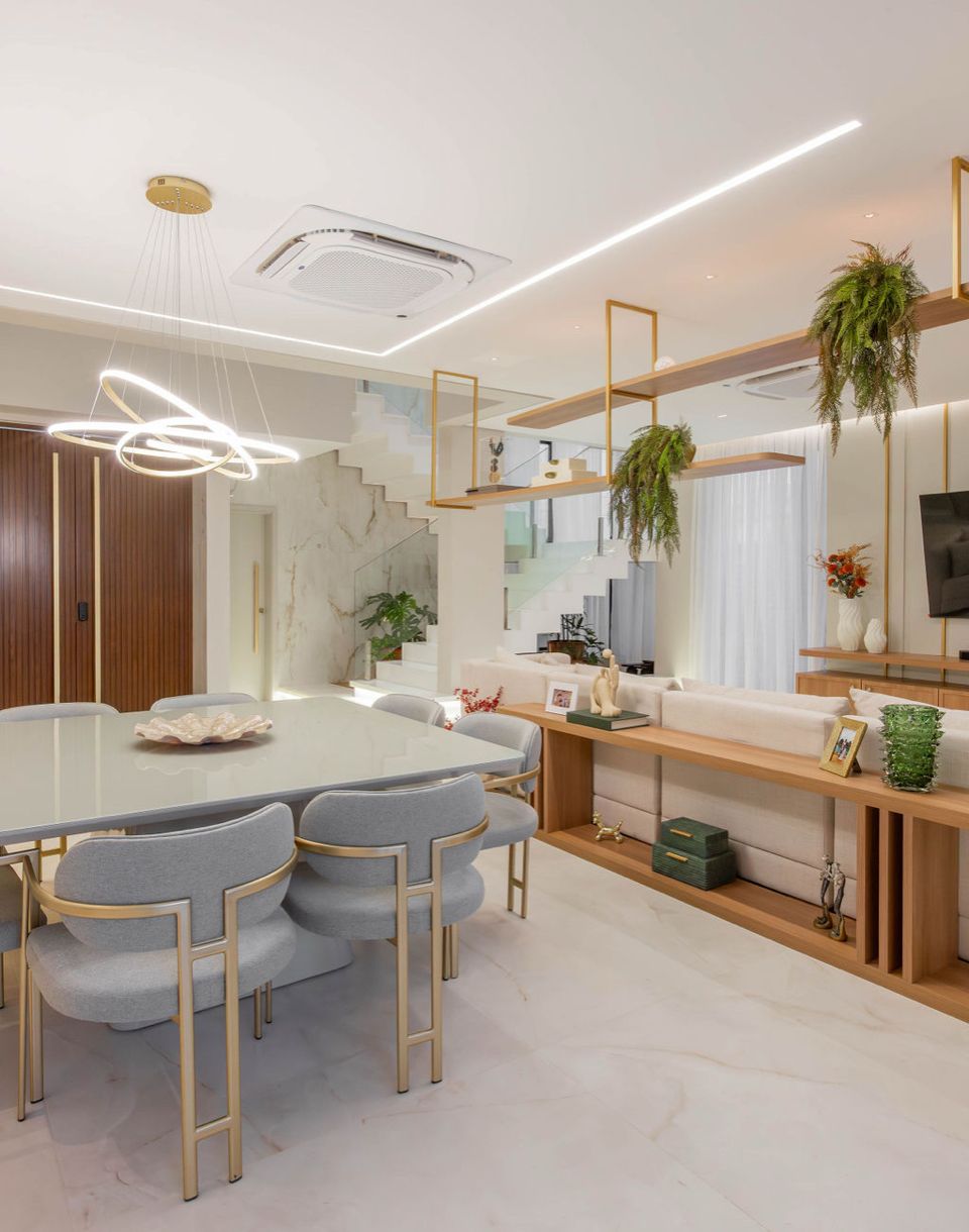 WhatsApp Image 2025-04-11 at 10.42.52.jpeg