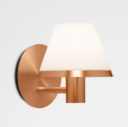 ARANDELA PERSONA CUPULA VIDRO LEITOSO.jpg